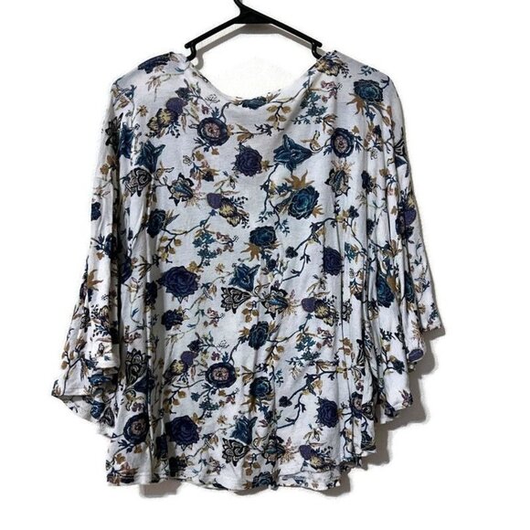 Lucky brand sheer floral blouse- boho- bell sleeve size M - Picture 2 of 10